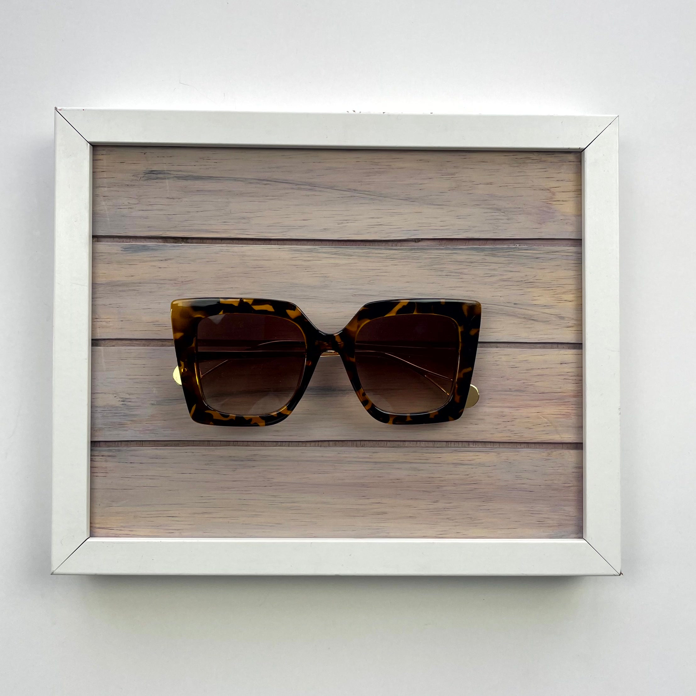 The Livin' Large Sunnies