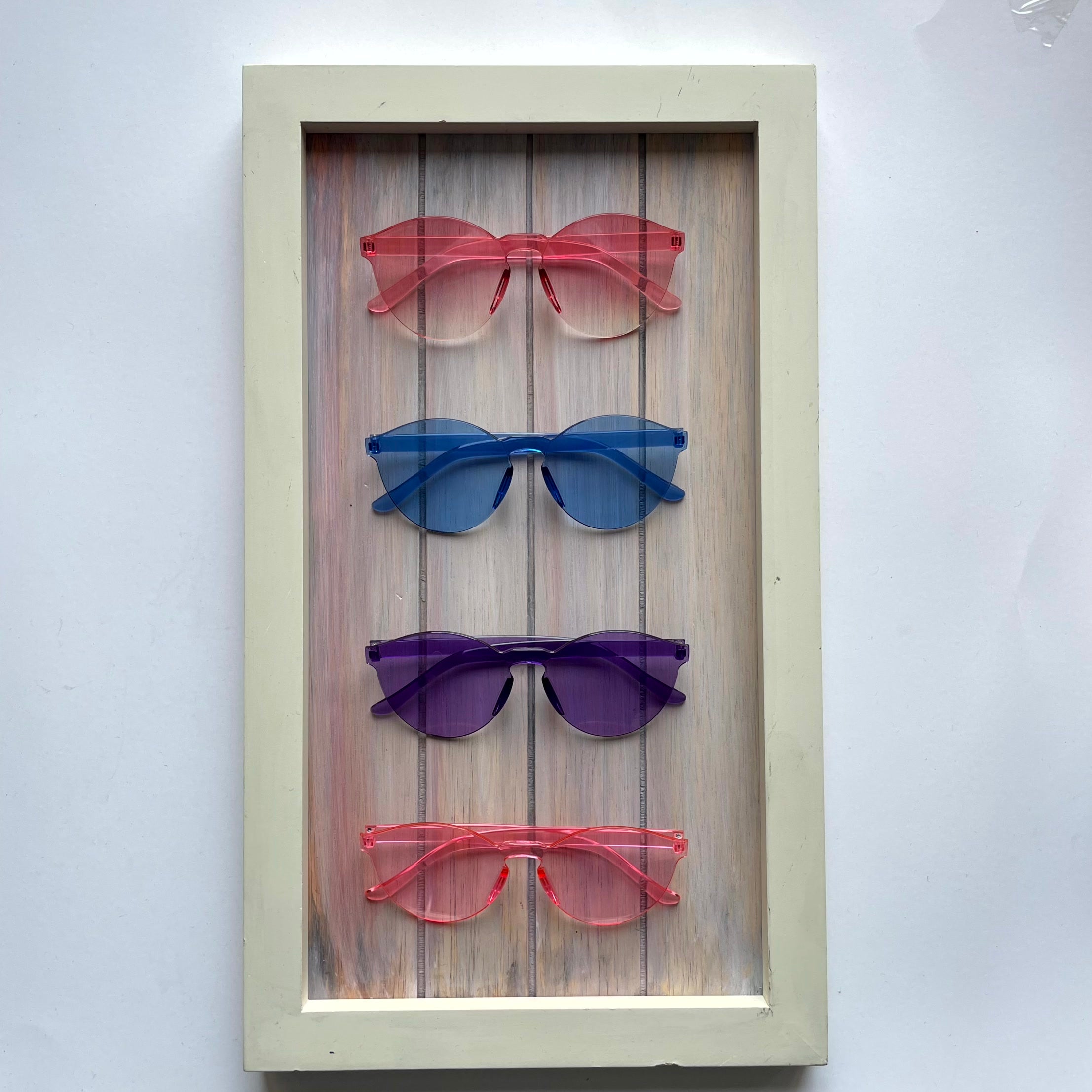 The Rimless Round Rainbow Sunnies